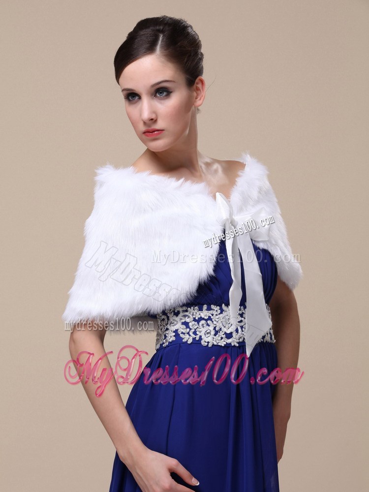 Rabbit Fur Special Occasion / Wedding Shawl In Ivory With Off The Shoulder